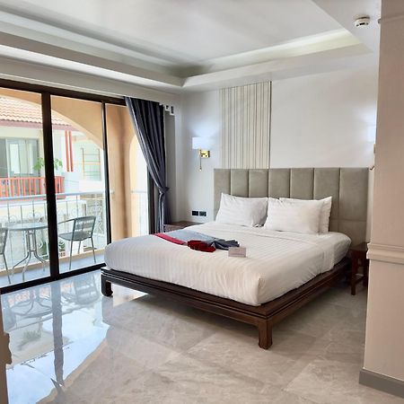 Grand Orlov Apart Hotel Patong Exterior foto